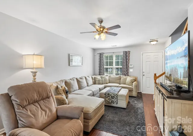 image of 1757 Hidden Creek Dr, Rock Hill, SC 29732 | MLS# 4400923