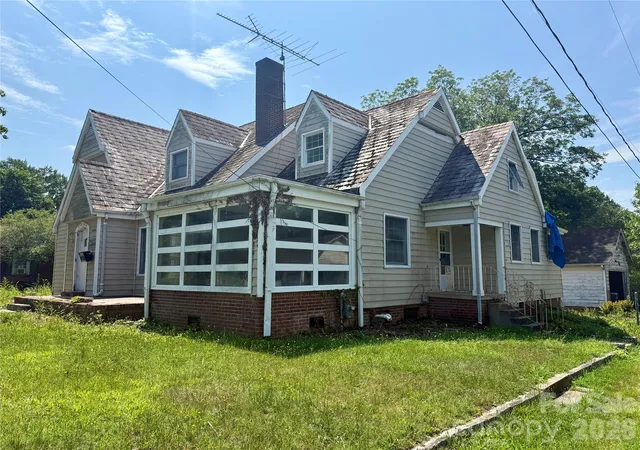 2nd image of 1400 Central Dr, Kannapolis, NC 28083 | MLS# 4400928