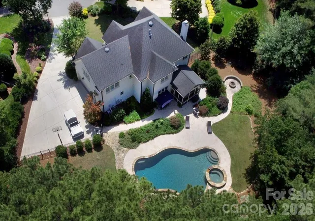 1st image of 18719 Cannon Crossing Wy, Davidson, NC 28036 | MLS# 4400931