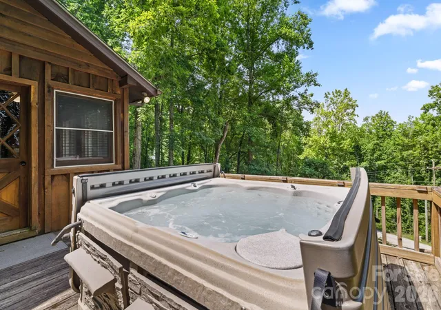 Homes for sale in Bryson City, NC | 237 Biltmore Cir, Bryson City, NC 28713 | MLS# 4400933