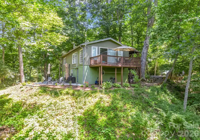 Homes for sale in Black Mountain, NC | 20 Kimberly Rd, Black Mountain, NC 28711 | MLS# 4400937