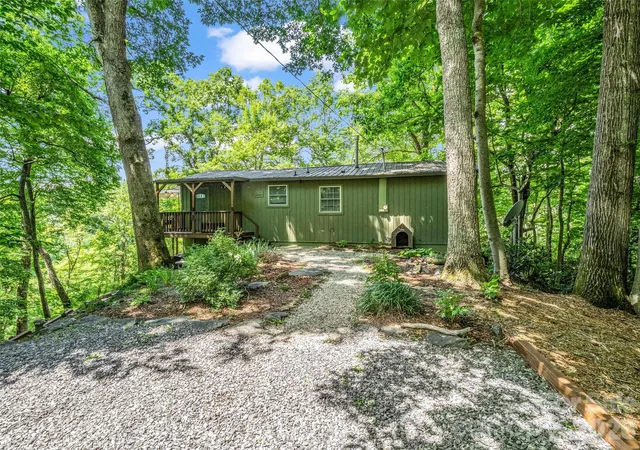 Homes for sale in Black Mountain, NC | 20 Kimberly Rd, Black Mountain, NC 28711 | MLS# 4400937