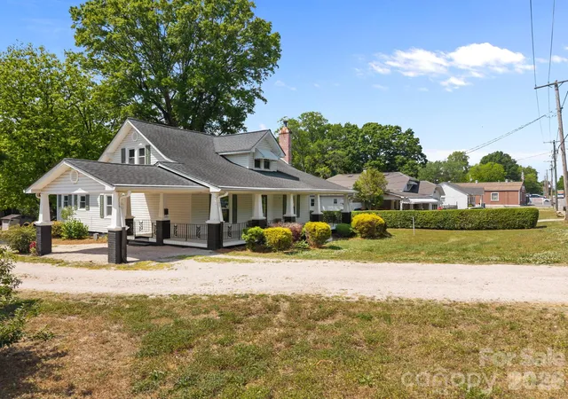 2nd image of 2407 N Main St, Kannapolis, NC 28081 | MLS# 4400941