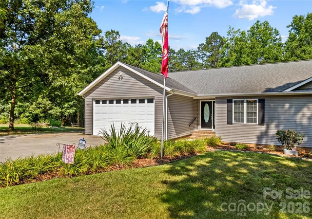 Homes for sale in Statesville, NC | 104 Parkers Grove Ln, Statesville, NC 28677 | MLS# 4400945