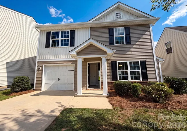 1st image of 8222 Gabon Ct, Charlotte, NC 28215 | MLS# 4400999