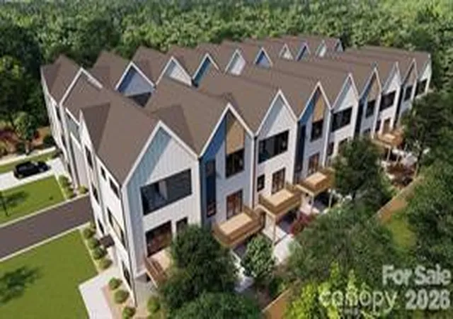 3rd image of 3007 Yada Ln, Charlotte, NC 28208 | MLS# 4401000
