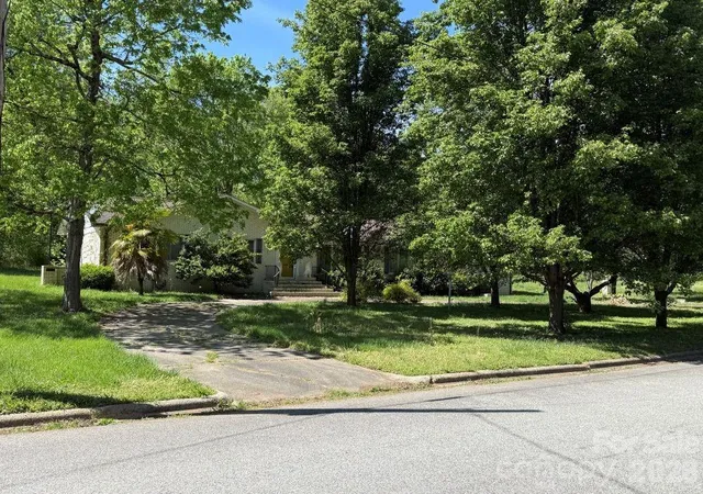 Homes for sale in Salisbury, NC | 1011 Bryce Ave, Salisbury, NC 28144 | MLS# 4401013