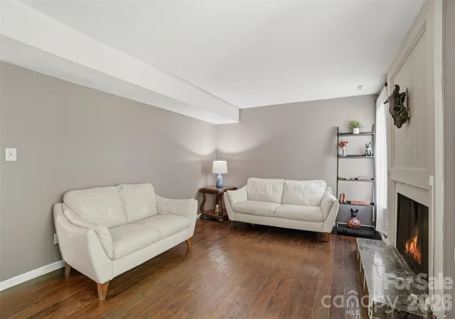 Photo 4 of Townhouse for sale at 8338 Cricket Lake Dr, Charlotte, NC 28277 | MLS# 4401022 | Listing updated on 2026-10-24