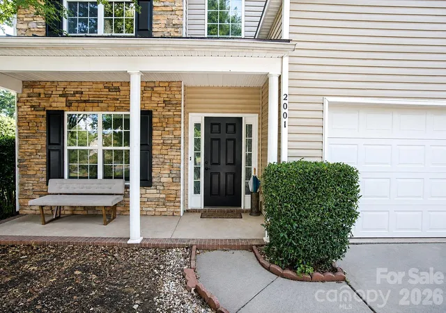 Photo 3 of Single family home for sale at 2001 Choke Berry Way, Waxhaw, NC 28173 | MLS# 4401025 | Listing updated on 2026-09-04