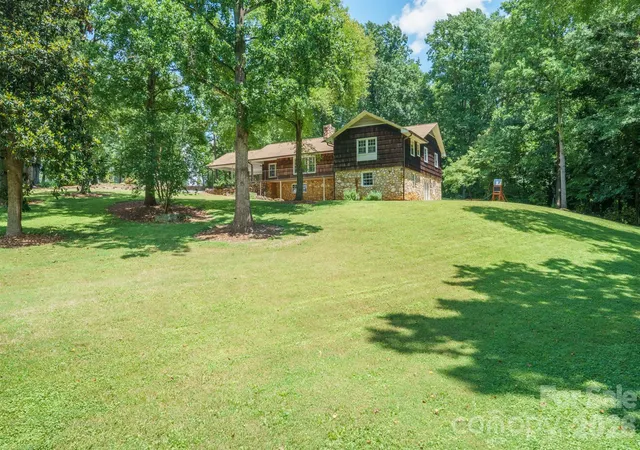 2nd image of 229 Rocky Ln, Lincolnton, NC 28092 | MLS# 4401034