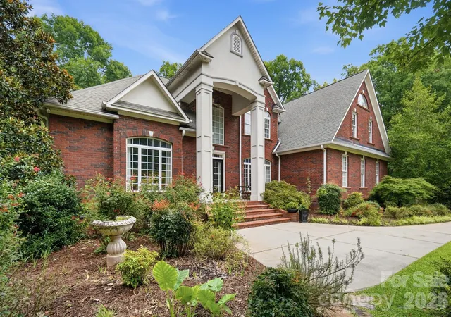2nd image of 1220 Grun Augen Dr, Richburg, SC 29729 | MLS# 4401037