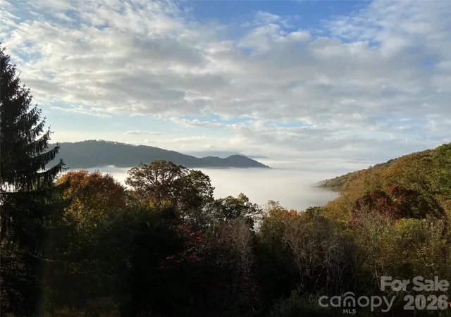 Photo 3 of Single family home for sale at 811 Town Mountain Rd, Asheville, NC 28804 | MLS# 4401044 | Listing updated on 2026-07-16