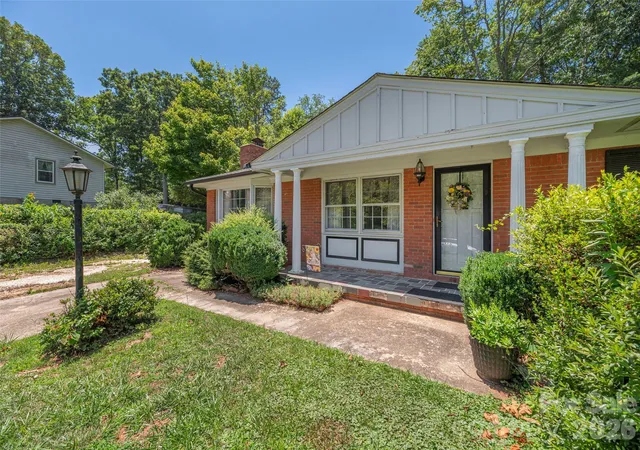 2nd image of 25 Laurel Park Dr, Arden, NC 28704 | MLS# 4401066
