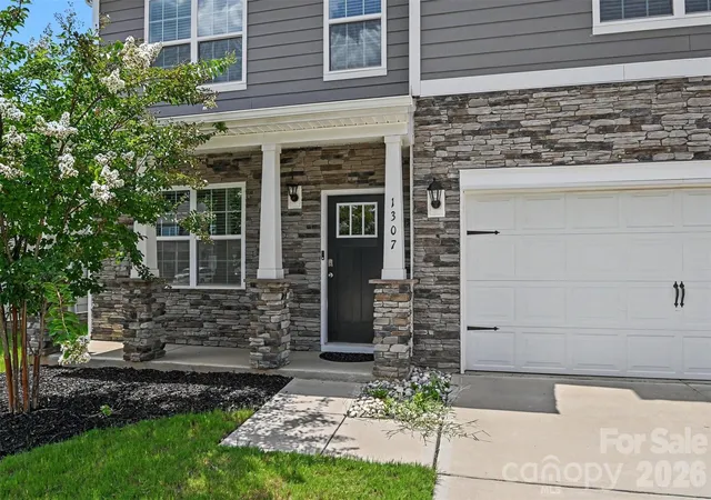 4th image of 1307 Secrest Commons Dr, Monroe, NC 28112 | MLS# 4401070