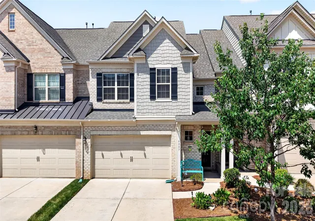 1st image of 6007 Cadence Ln, Fort Mill, SC 29707 | MLS# 4401091