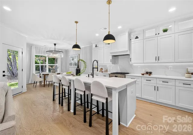 5th image of 2316 Chateau Ct, Matthews, NC 28105 | MLS# 4401109