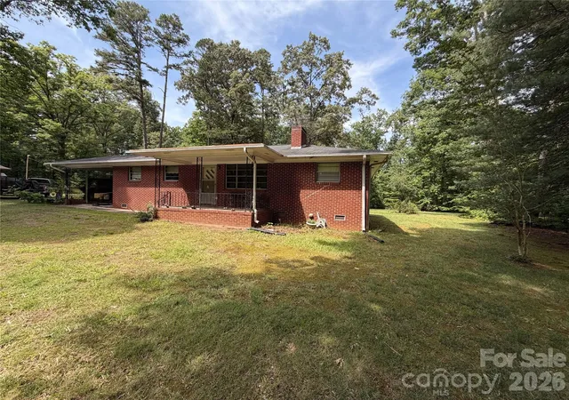 Homes for sale in Bessemer City, NC | 3832 Dallas Cherryville Hwy, Bessemer City, NC 28016 | MLS# 4401112