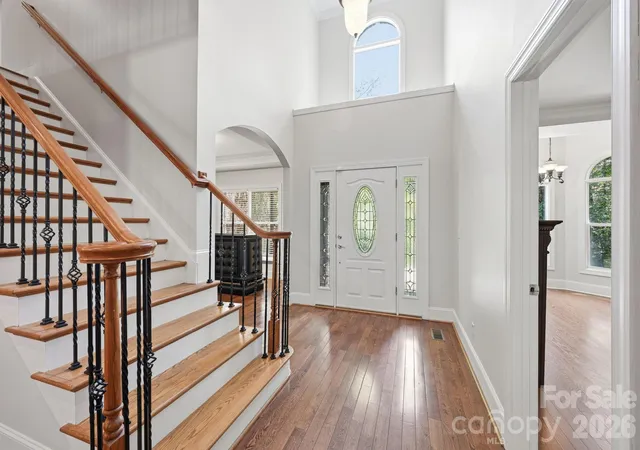 Photo 3 of Single family home for sale at 202 Indian Trl, Mooresville, NC 28117 | MLS# 4401126 | Listing updated on 2026-09-27