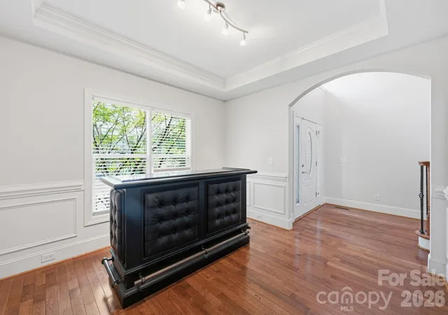 Photo 4 of Single family home for sale at 202 Indian Trl, Mooresville, NC 28117 | MLS# 4401126 | Listing updated on 2026-09-27