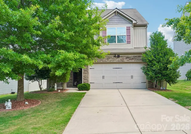 Homes for sale in Mount Holly, NC | 204 Kingston Dr, Mount Holly, NC 28120 | MLS# 4401136