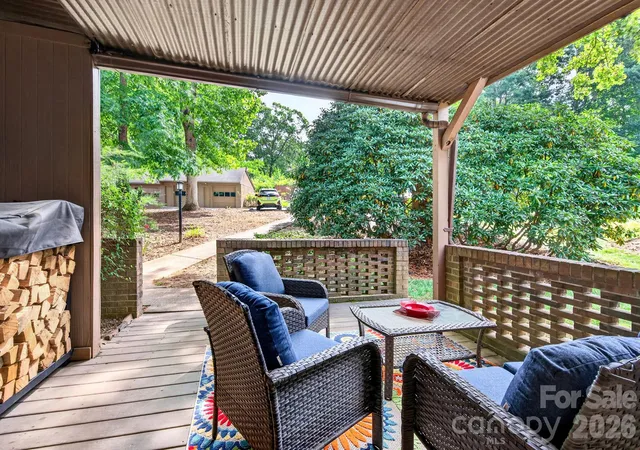 Listing Photo 5 - Condo for sale in building located at 9 Ravencroft Ln, Asheville, NC 28803 - Unit #B-9 and Garage 2 Unit D