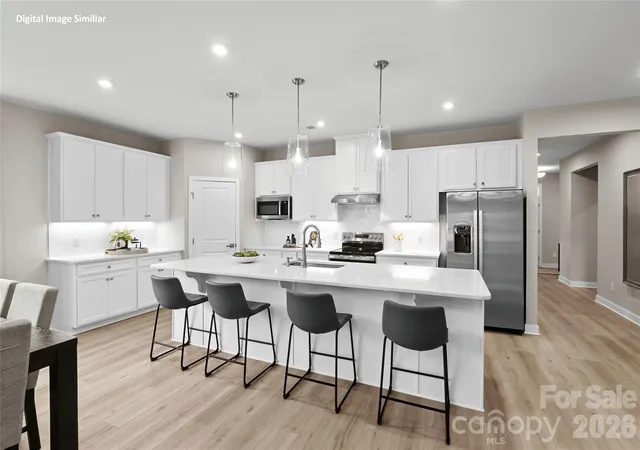 2nd image of 1015 Heathway Dr, Charlotte, NC 28213 | MLS# 4401142