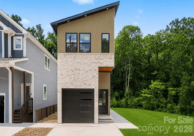 1st image of 3024 Walter St, Charlotte, NC 28208 | MLS# 4401144