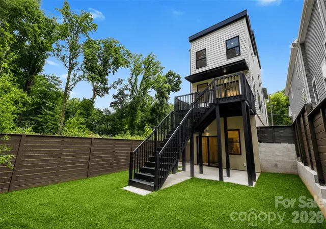 30th image of 3024 Walter St, Charlotte, NC 28208 | MLS# 4401144
