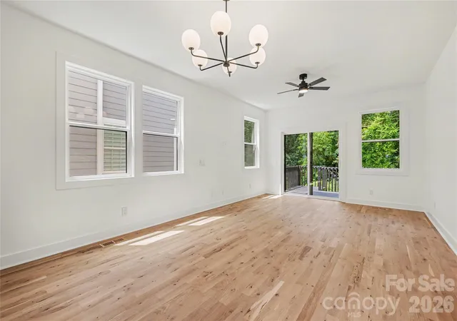 5th image of 3024 Walter St, Charlotte, NC 28208 | MLS# 4401144
