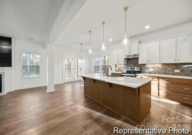 3rd image of 120 Pembroke Way #15, Albemarle, NC 28001 | MLS# 4401152