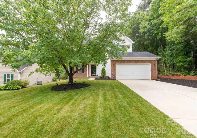 2nd image of 12819 Matisse Ln, Charlotte, NC 28215 | MLS# 4401166