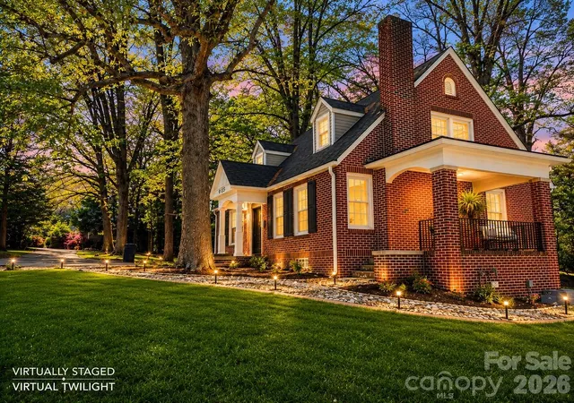 2nd image of 625 4th Street Dr Nw, Hickory, NC 28601 | MLS# 4401185