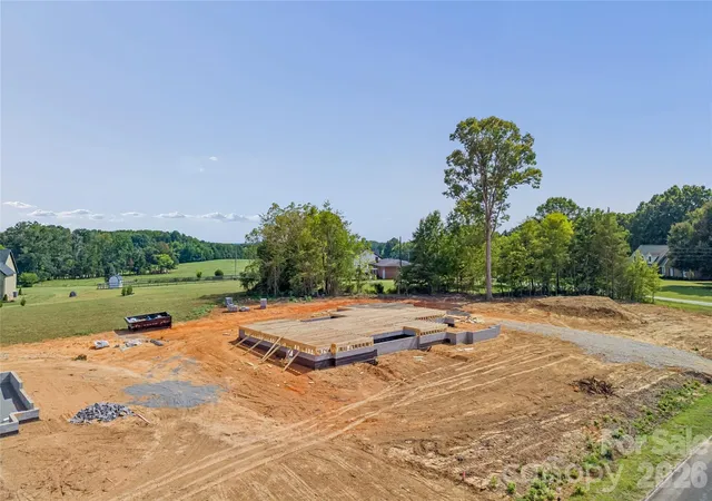Photo 4 of Single family home for sale at 5319 Old Hwy Rd #3, Waxhaw, NC 28173 | MLS# 4401194 | Listing updated on 2026-09-11