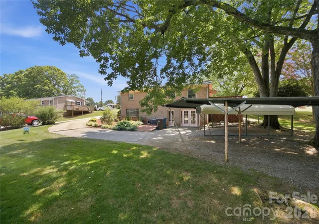 4th image of 4821 Raleigh St, Conover, NC 28613 | MLS# 4401202