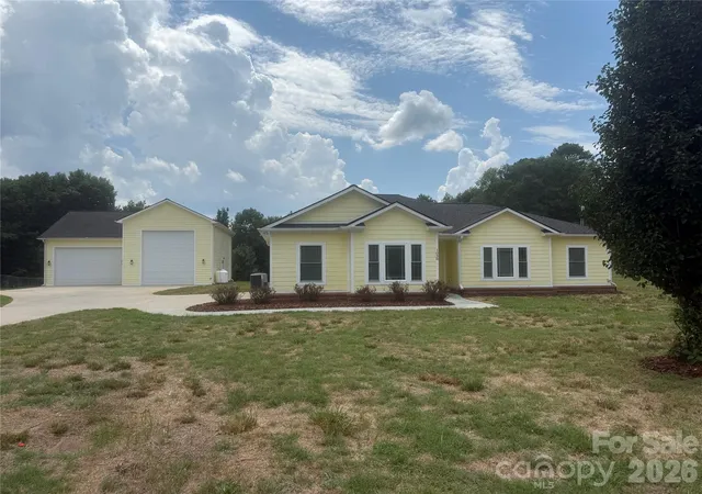 Homes for sale in Mooresboro, NC | 1038 Steel Bridge Rd, Mooresboro, NC 28114 | MLS# 4401203
