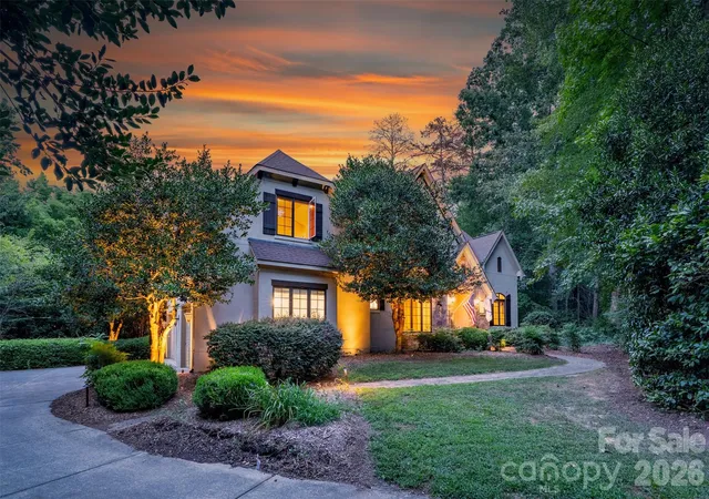 3rd image of 3003 Ocaso Ct, Matthews, NC 28104 | MLS# 4401210