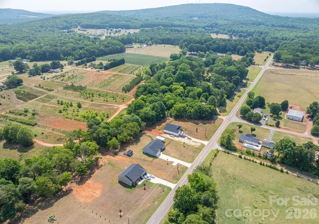 Homes for sale in Newton, NC | 4164 S Olivers Cross Rd, Newton, NC 28658 | MLS# 4401217