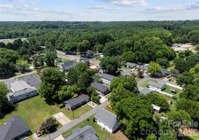 42nd image of 904 Laye St, Belmont, NC 28012 | MLS# 4401222