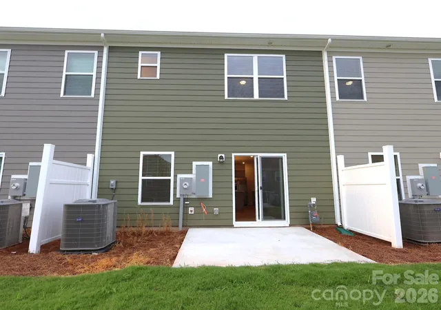 Photo 2 of Townhouse for sale at 2704 Yeager Dr Nw, Concord, NC 28027 | MLS# 4401233 | Listing updated on 2026-09-30