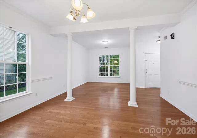 Photo 4 of Single family home for sale at 5226 Coffeeberry Ln, Charlotte, NC 28227 | MLS# 4401255 | Listing updated on 2026-10-06