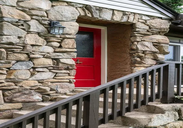 2nd image of 25 Mineral Springs Rd, Asheville, NC 28805 | MLS# 4401275