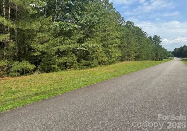 3rd image of 205 Riverwalk Dr, Connelly Springs, NC 28612 | MLS# 4401277