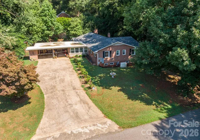 2nd image of 324 Country Club Cir, Shelby, NC 28150 | MLS# 4401280