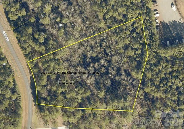 11th image of 312 Twin Cove Dr #137, Connelly Springs, NC 28612 | MLS# 4401284