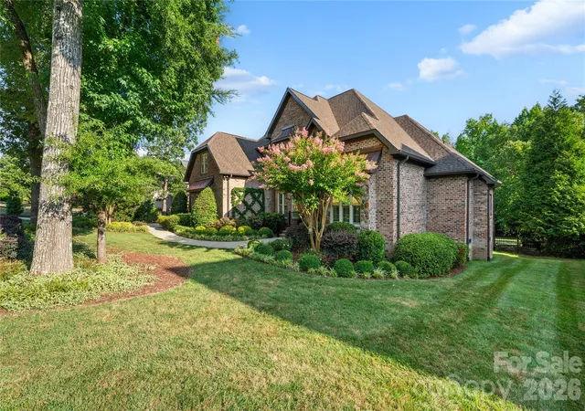 3rd image of 1632 Lookout Cir, Waxhaw, NC 28173 | MLS# 4401295