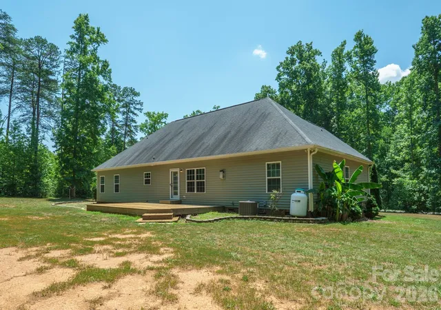 Homes for sale in Maiden, NC | 4628 Cayton Dr, Maiden, NC 28650 | MLS# 4401296