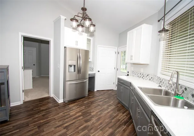 2nd image of 1807 Warren Ave, Gastonia, NC 28054 | MLS# 4401303