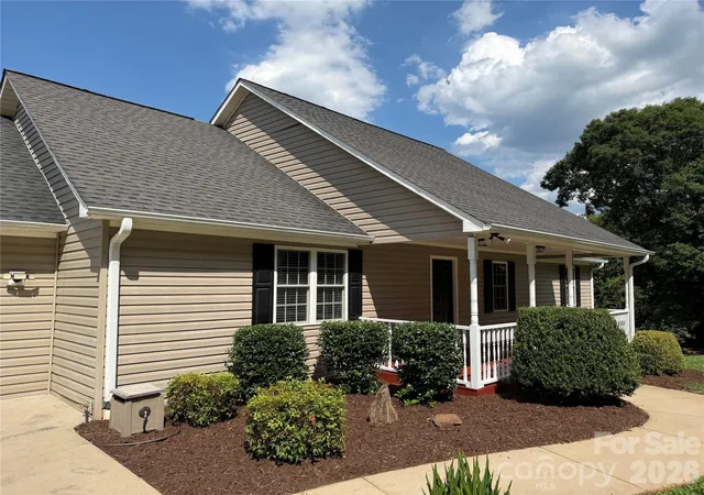 3rd image of 236 Basin Trl, Rutherfordton, NC 28139 | MLS# 4401310