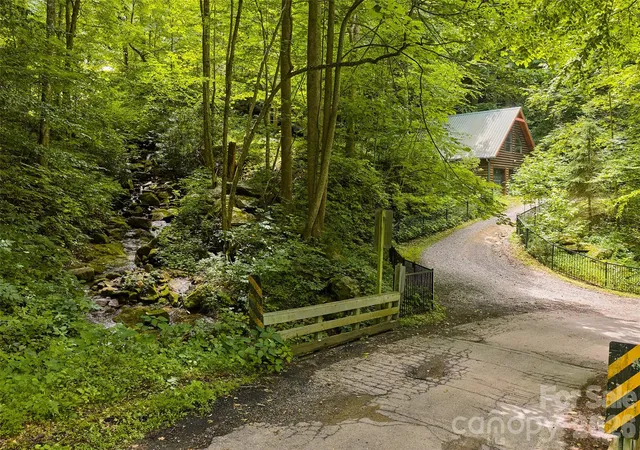 Photo 4 of Single family home for sale at 1482 Howard Moore Rd, Hot Springs, NC 28743 | MLS# 4401313 | Listing updated on 2026-09-03