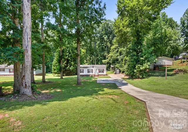 3rd image of 111 Patrice Pl, Mooresville, NC 28115 | MLS# 4401314